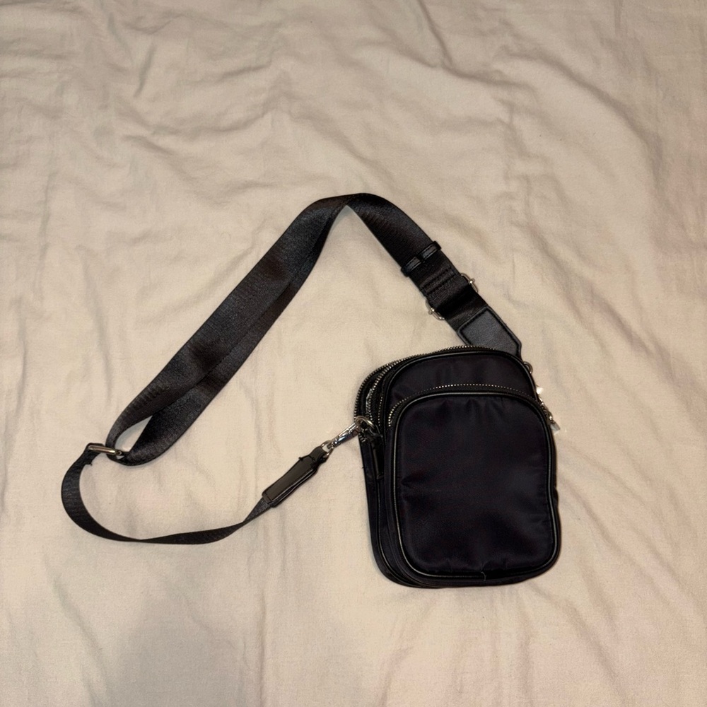 Crossbody bag